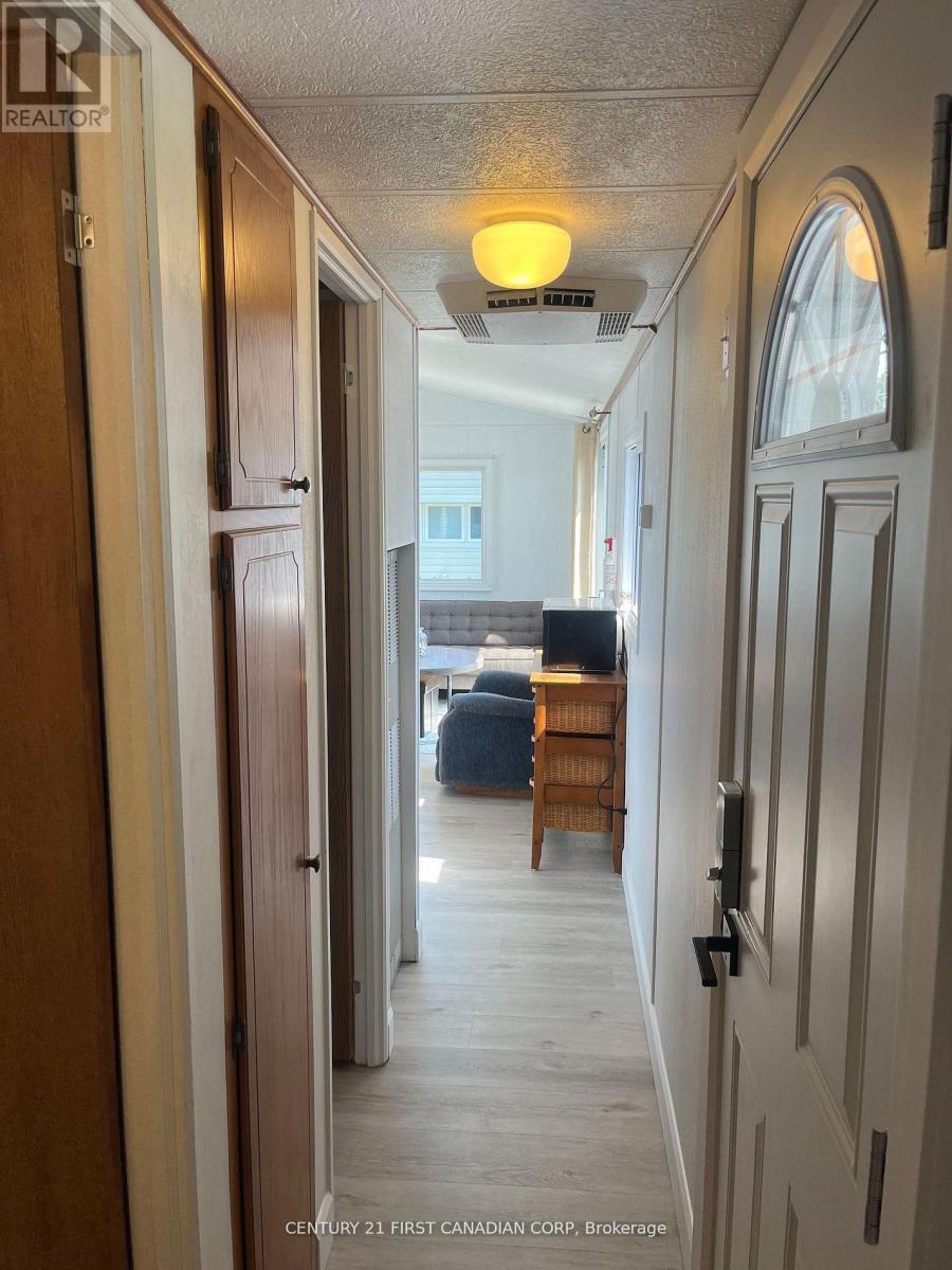 13 ST. LUCIA LANE - 2