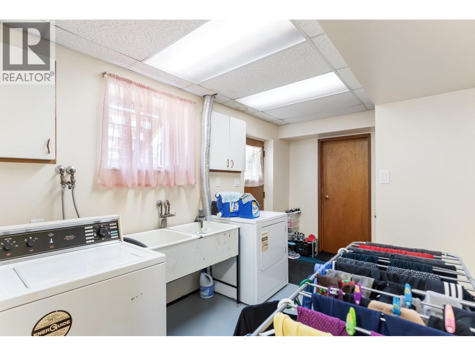 7988 SUSSEX AVENUE, Burnaby