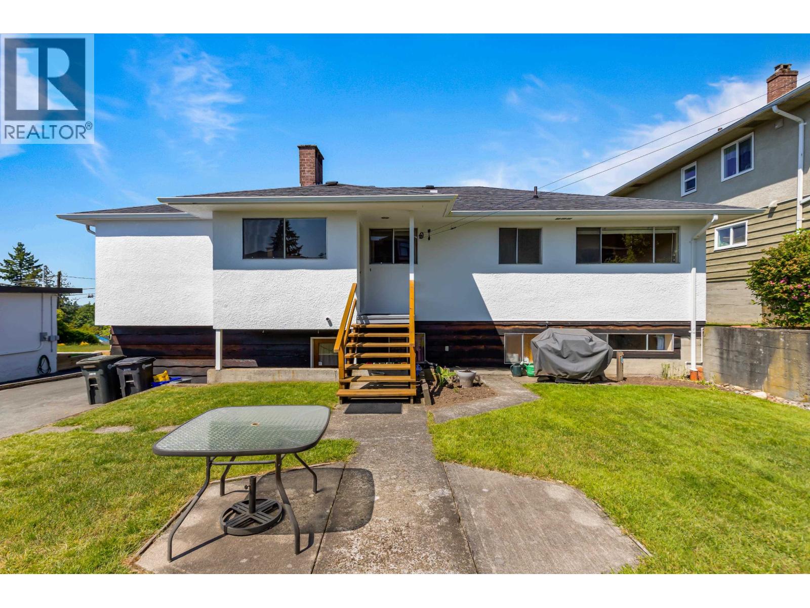 7988 SUSSEX AVENUE, Burnaby