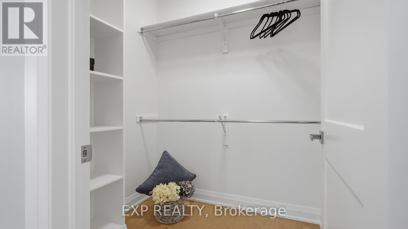 #G 304 PERTH TRAIL - Image 32