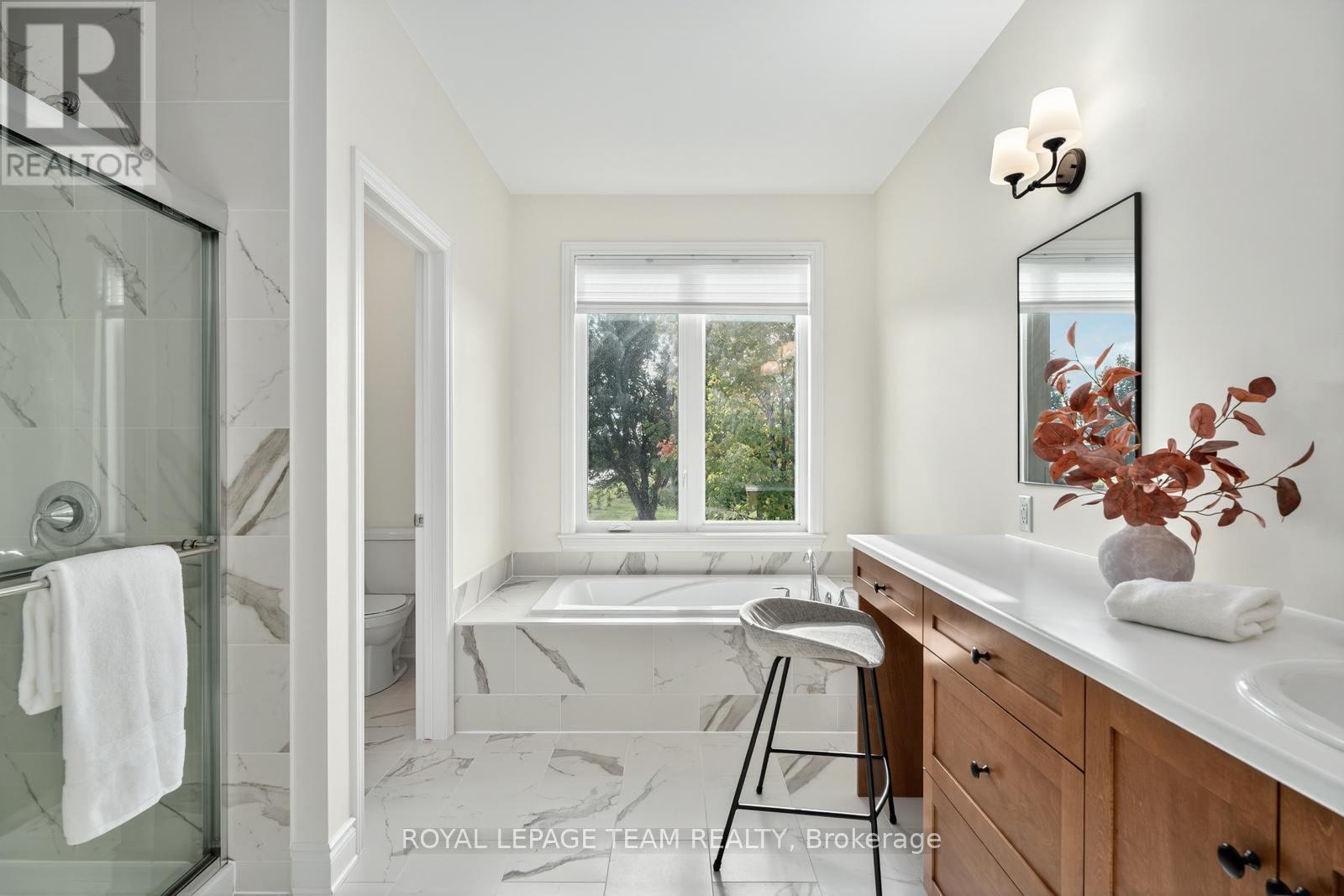 226 KASWIT DRIVE - 19