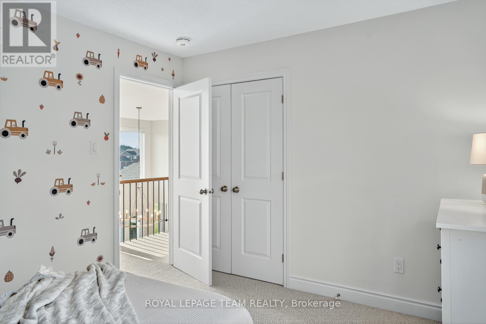 226 KASWIT DRIVE - 25