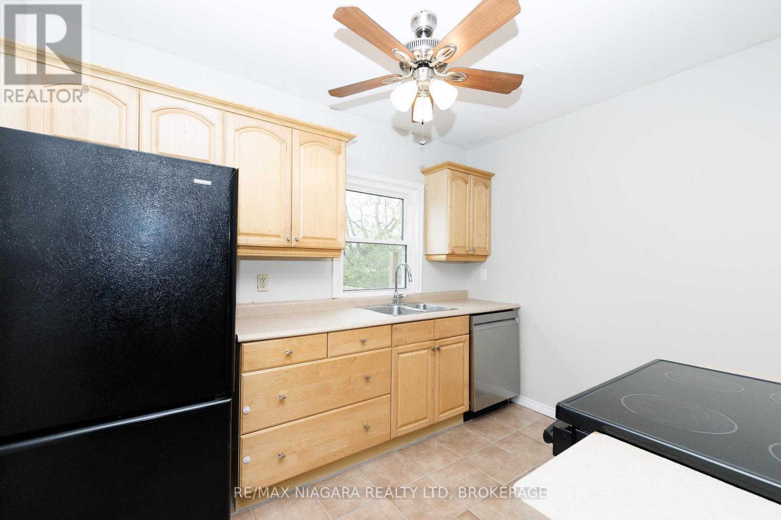 5015 FIFTH AVENUE - 15