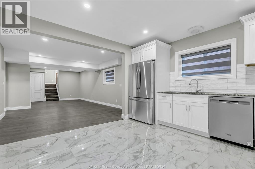1858 BUCKINGHAM, Windsor, Ontario, N8T2A8 — Photo 18