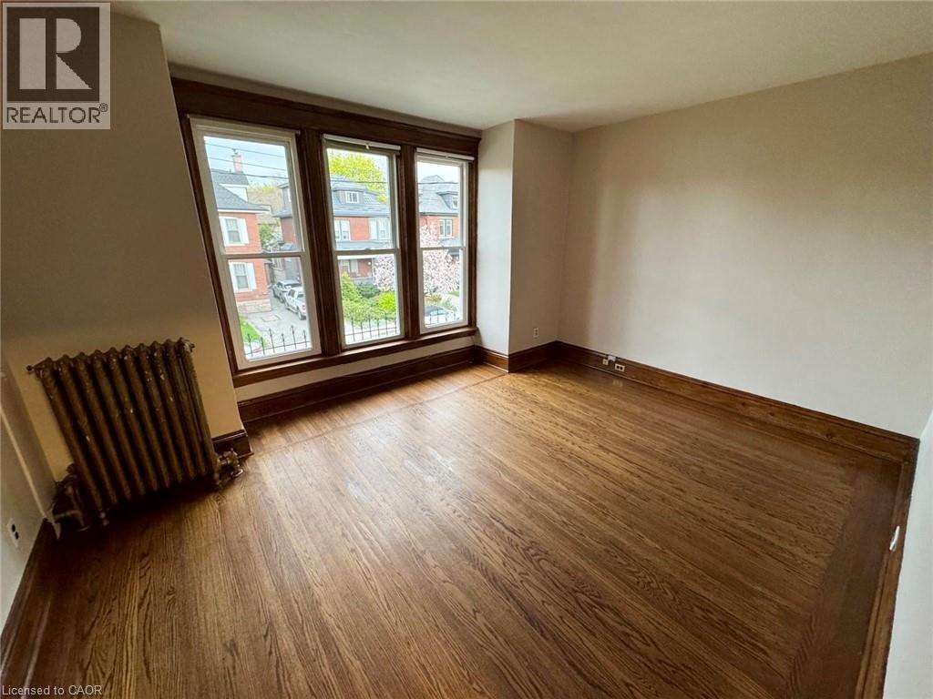 102 EASTBOURNE Avenue Unit# 2, Hamilton, Ontario, L8M2M8 — Photo 4