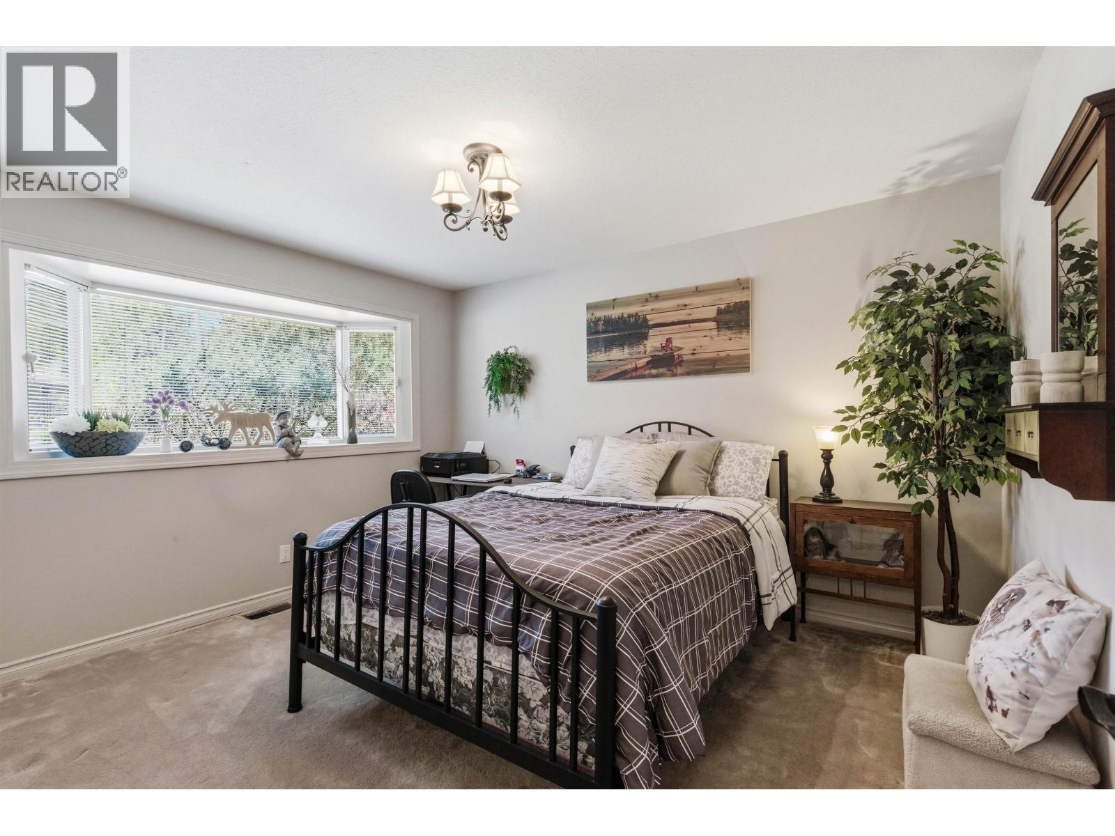 130 COUNTRY CLUB BOULEVARD - 21