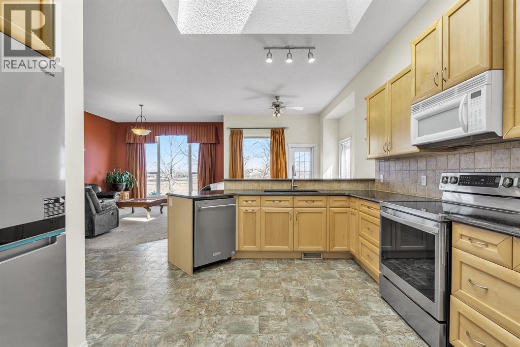 151 Hawkmere View - 12