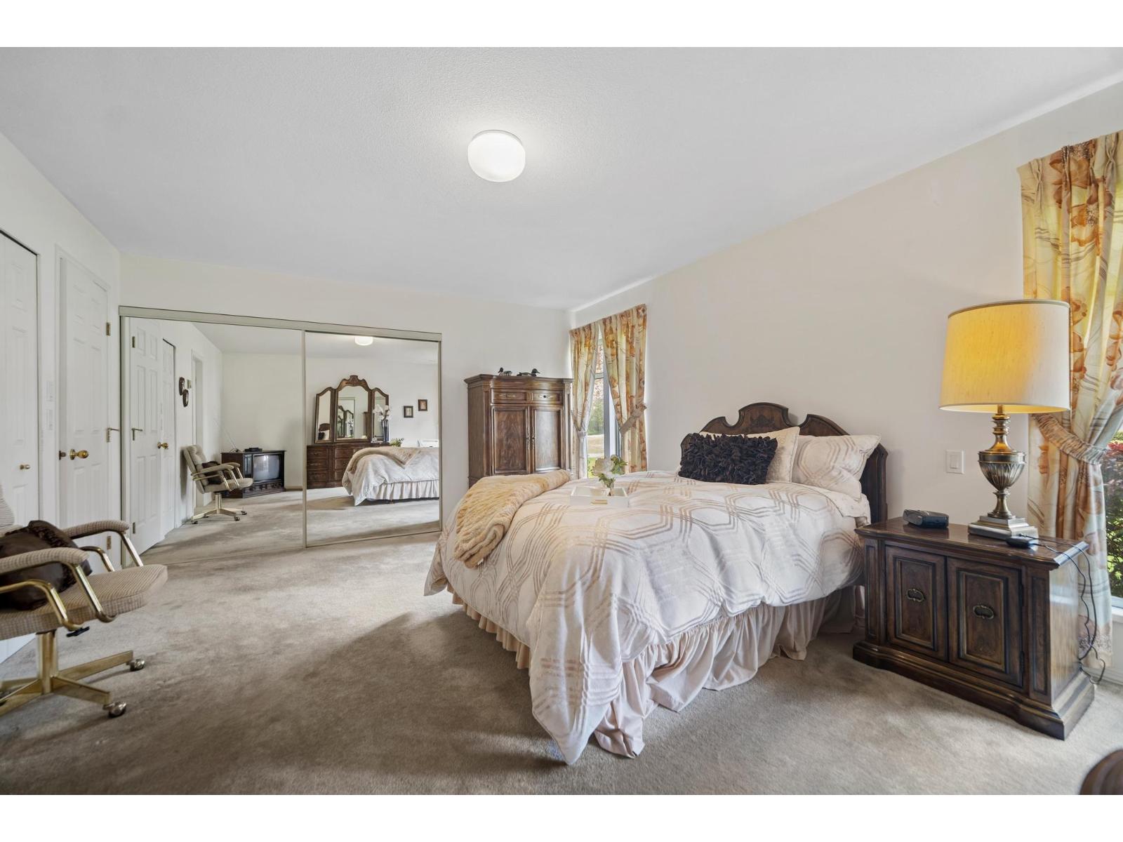 1884 139A STREET, Surrey