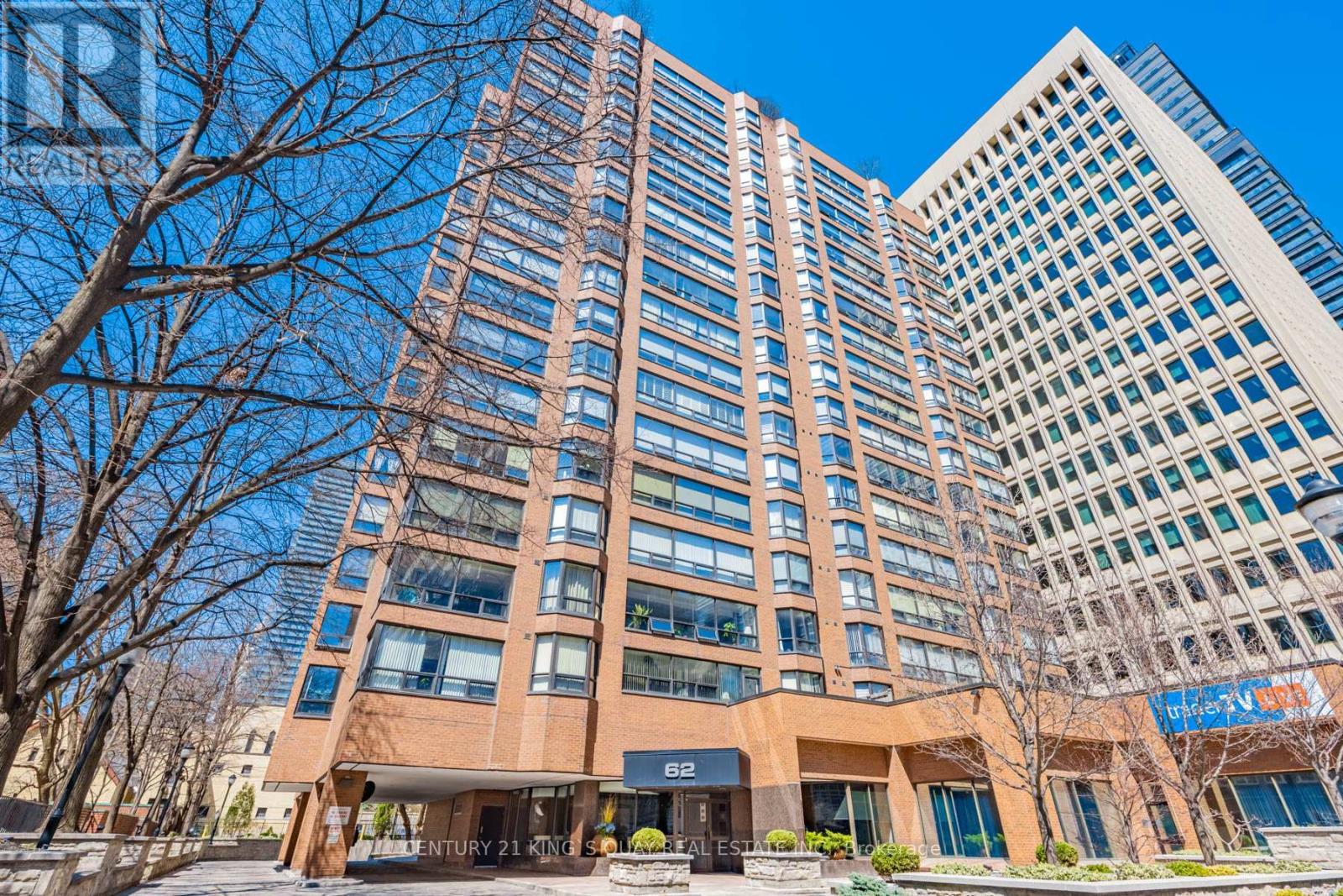 Listing photo of 1801 - 62 WELLESLEY STREET W