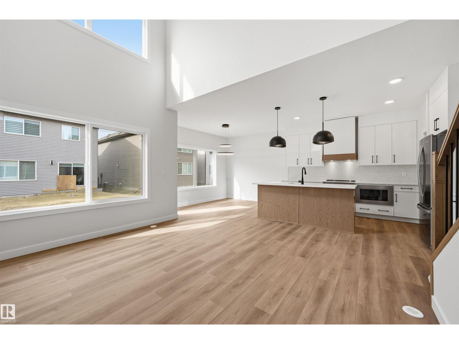 3218 DIXON WY SW, Edmonton