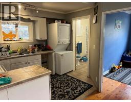 Kitchen - 2008 Topping Street, Trail, BC V1R4G5 Photo 8