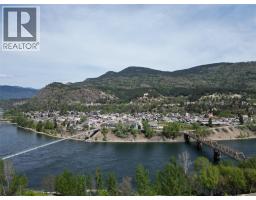 2008 Topping Street, Trail, BC V1R4G5 Photo 13