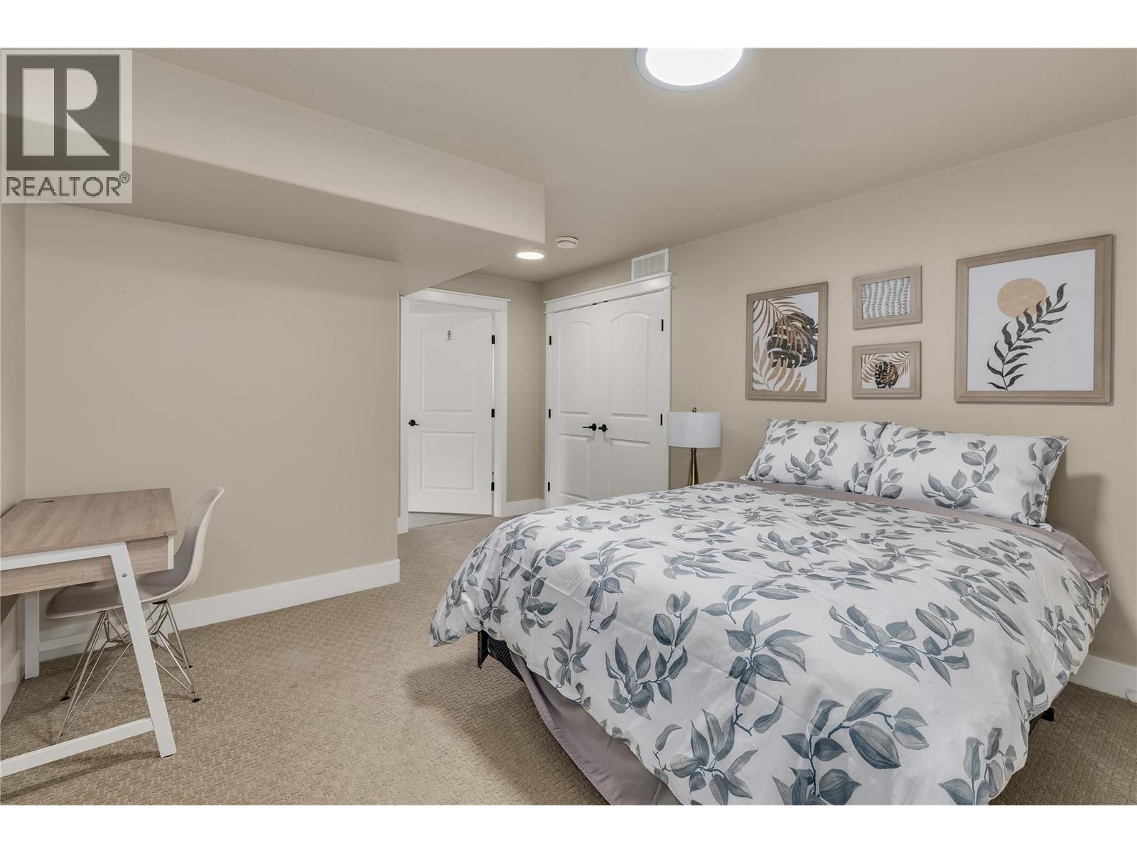 2562 Tuscany Drive - 34