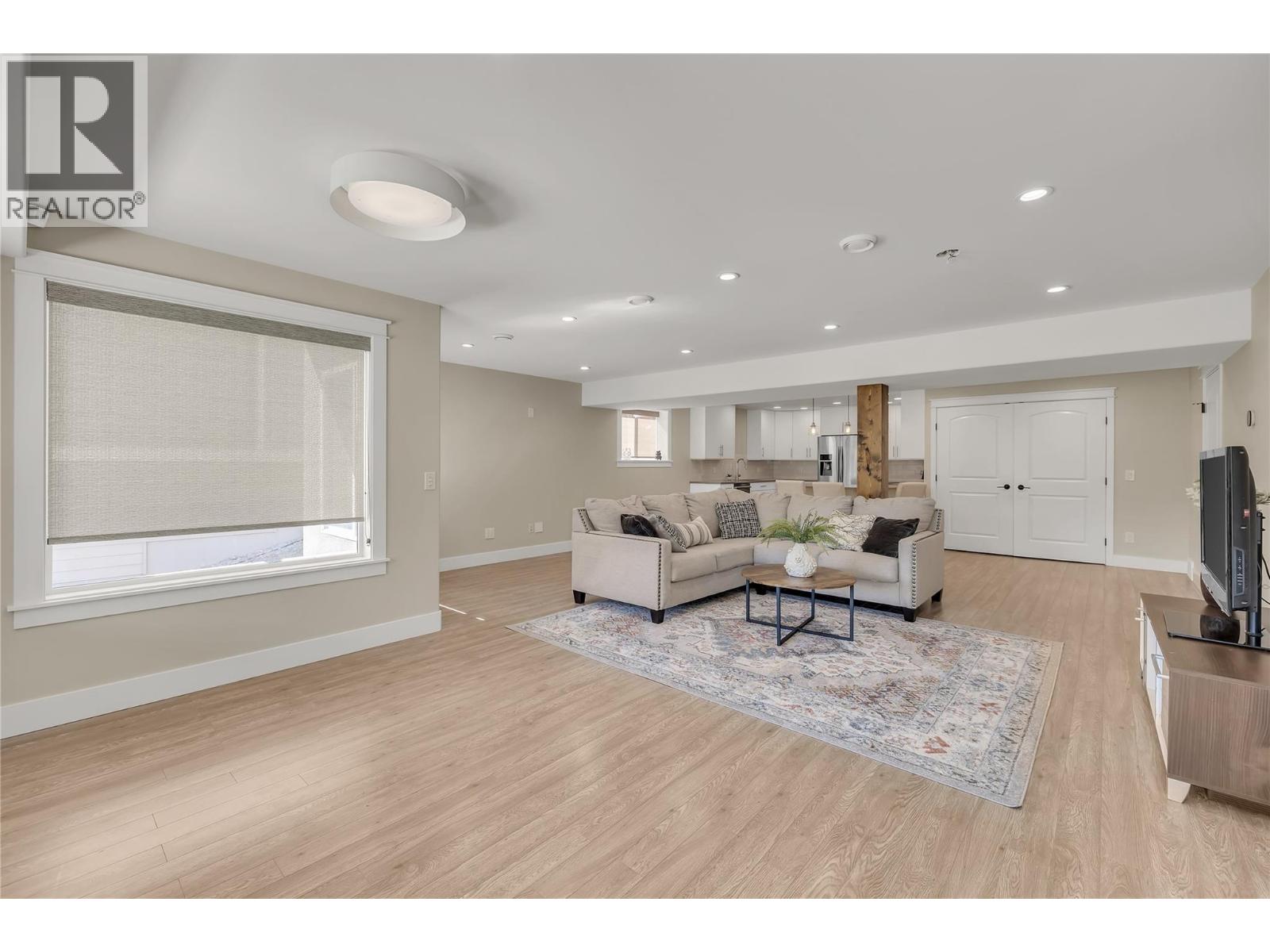  2562 Tuscany Drive, West Kelowna