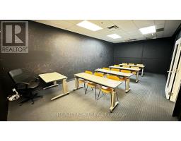 B - 99 Sante Drive, Vaughan, ON L4K3C4 Photo 7