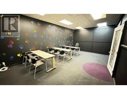 B - 99 Sante Drive, Vaughan, ON L4K3C4 Photo 8