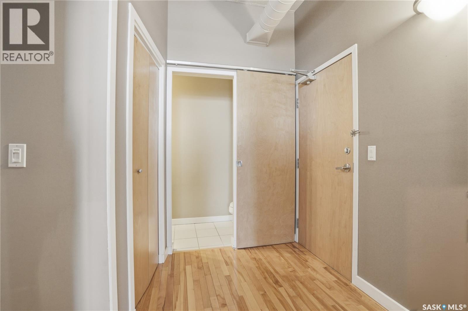 #301 12 23rd STREET E - 7