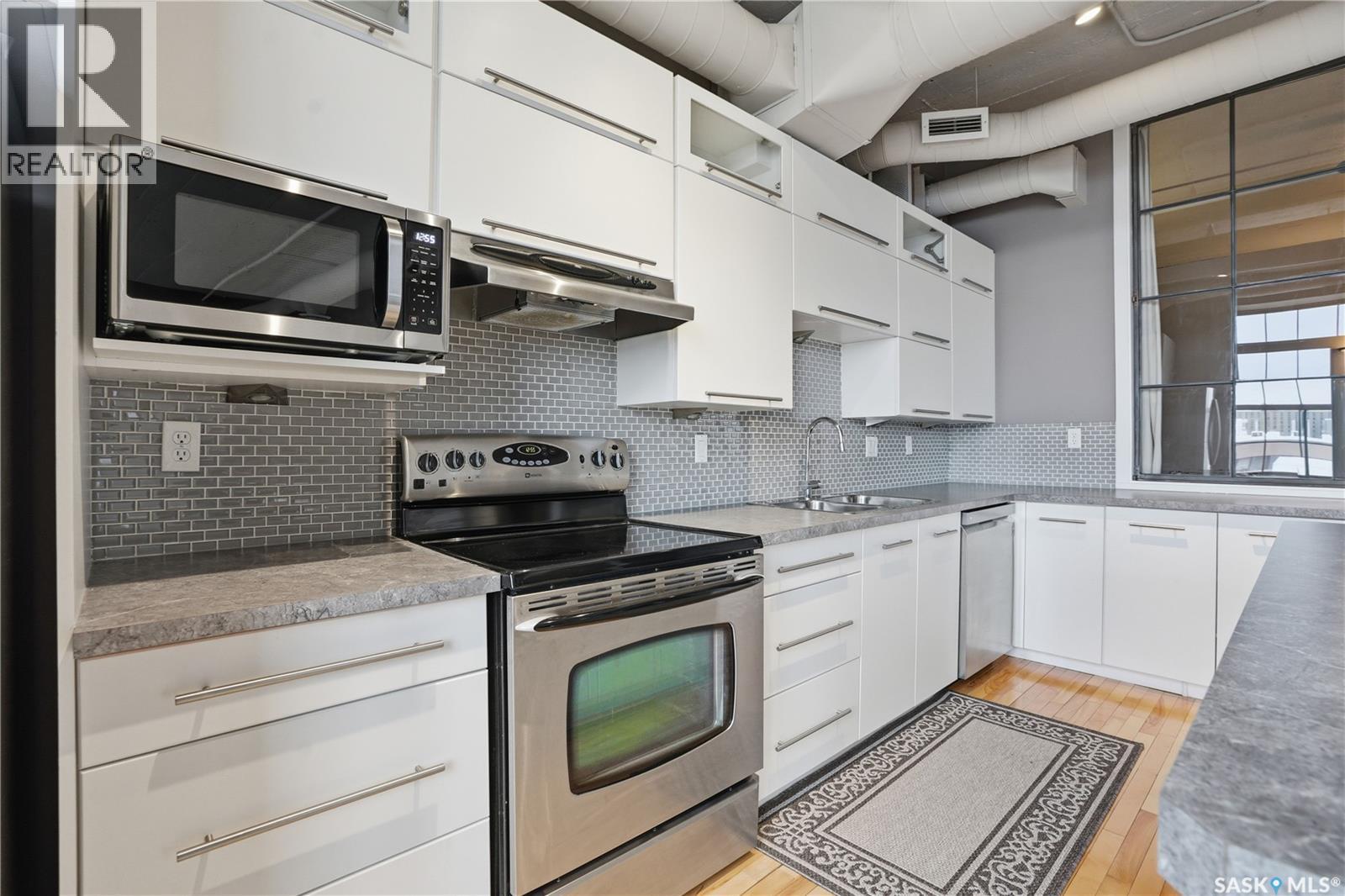 #301 12 23rd STREET E - 12