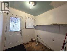 314 2nd Avenue, Young, SK S0K4Y0 Photo 7