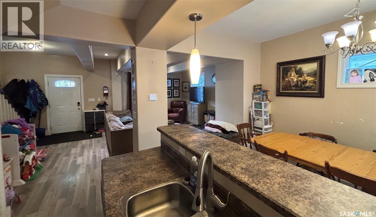 2324 Halifax STREET - 4