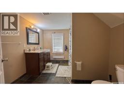 2324 Halifax Street, Regina, SK S4P1V4 Photo 16
