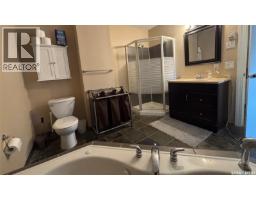 2324 Halifax Street, Regina, SK S4P1V4 Photo 22