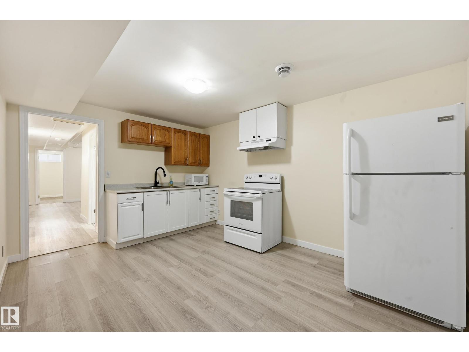 18424 96A AV NW, Edmonton