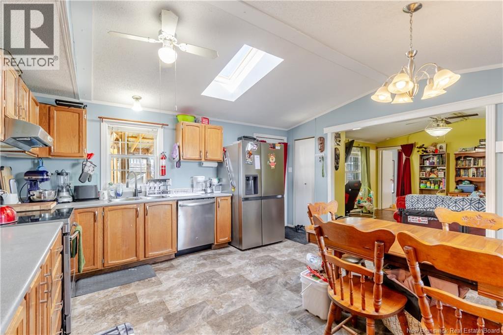 41 Bayberry Street - 12