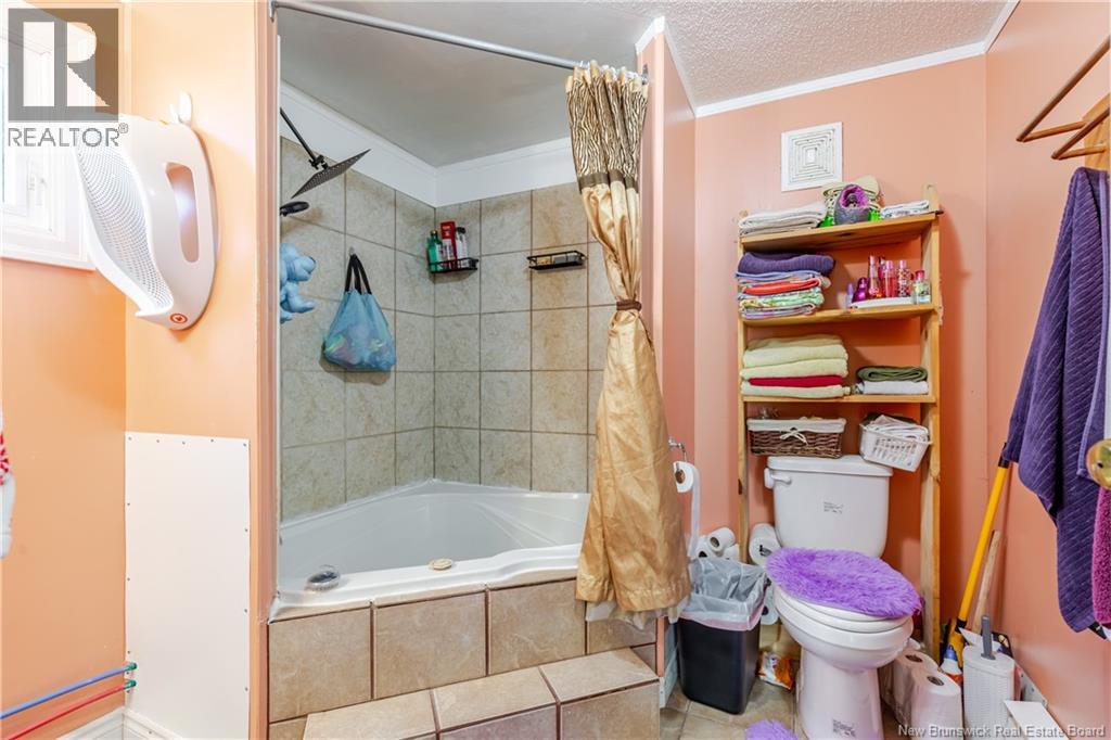 41 Bayberry Street - 21