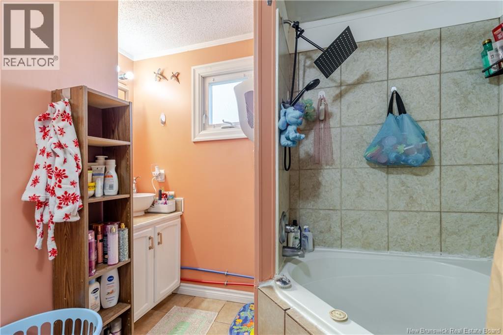 41 Bayberry Street - 22