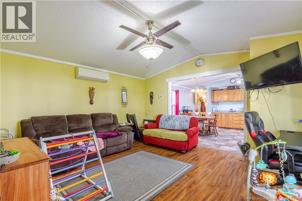 41 Bayberry Street - 24