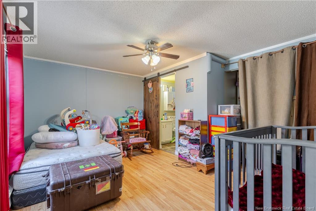 41 Bayberry Street - 25