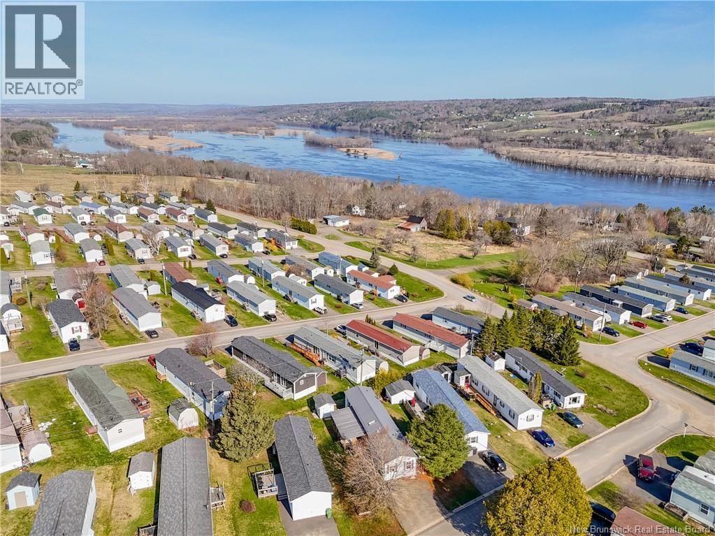41 Bayberry Street - 28