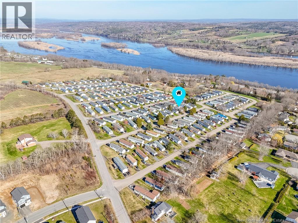 41 Bayberry Street - 31