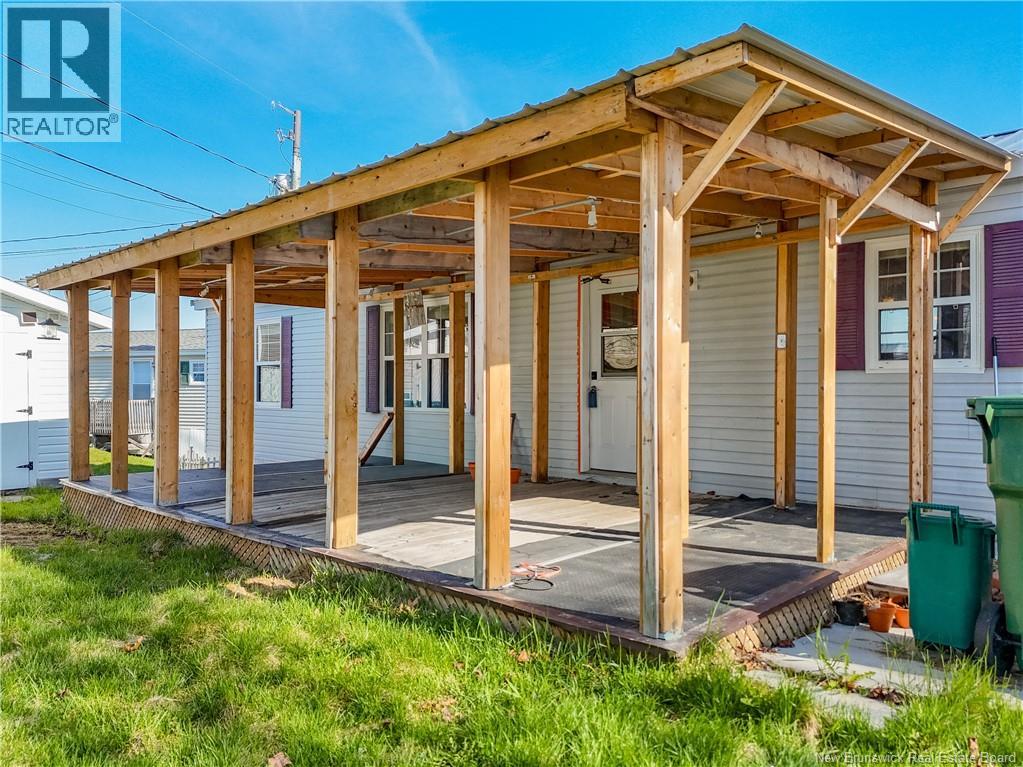 41 Bayberry Street - 33