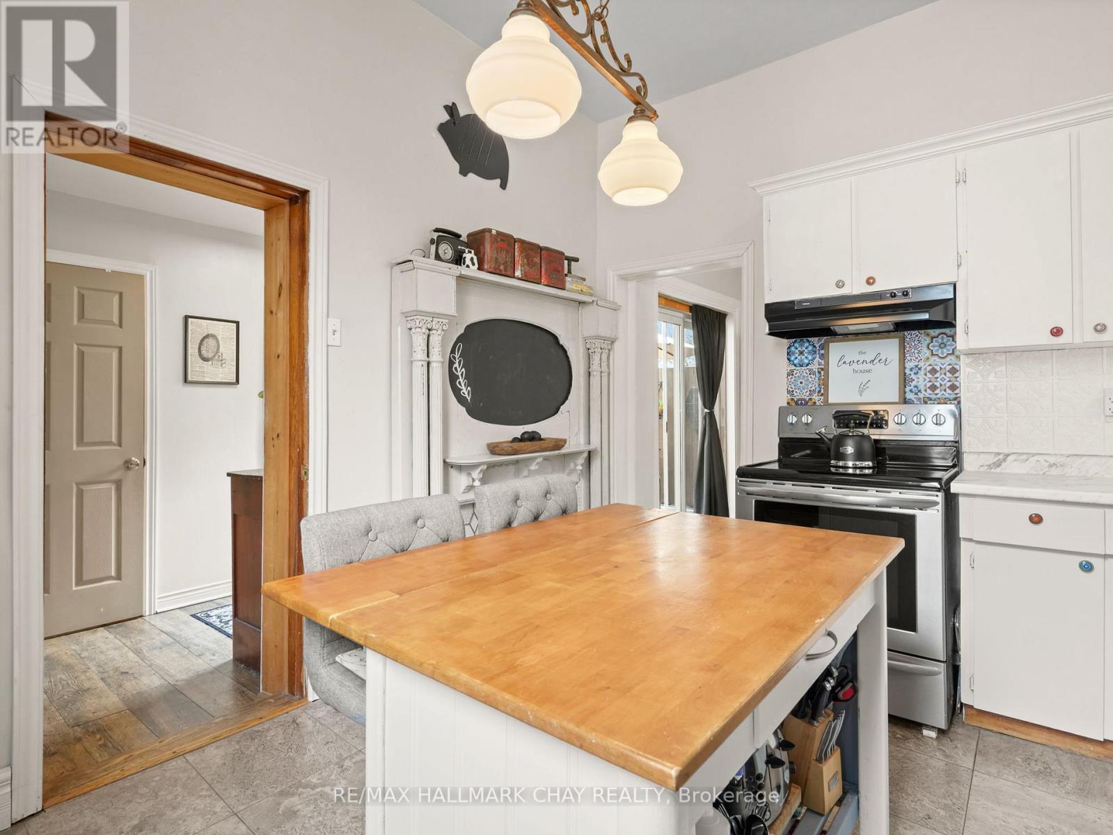 321 OWEN SOUND STREET - 20