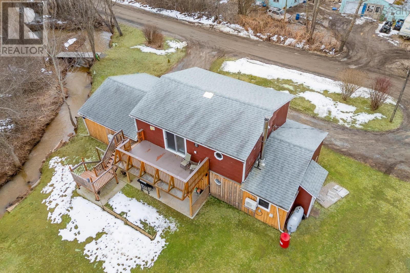 114 Bog Road - 40