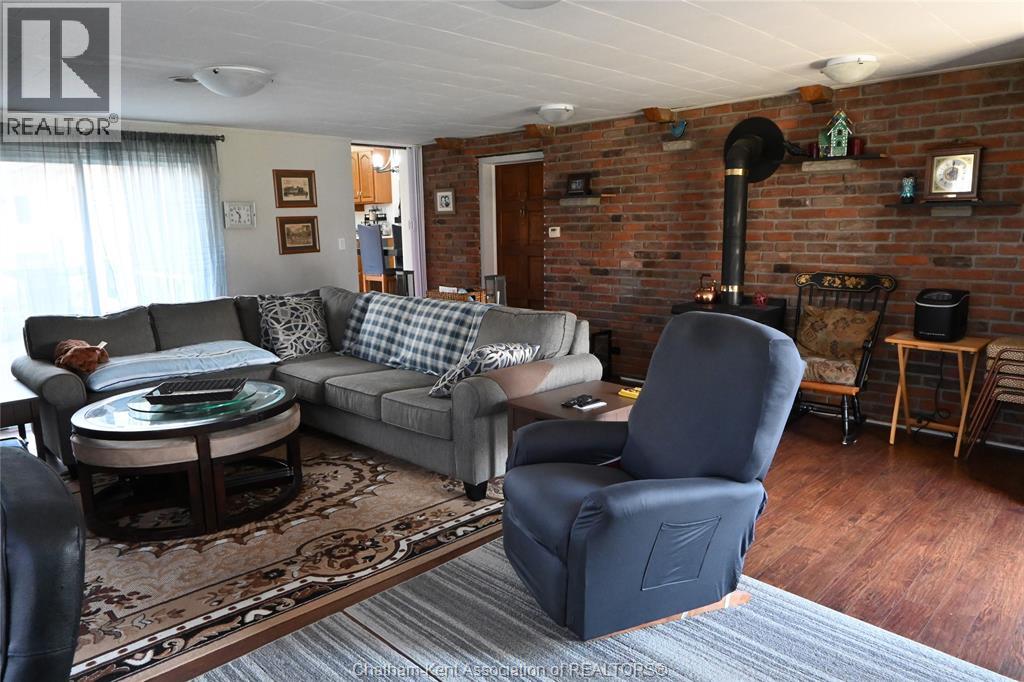 2 Freda STREET - 5