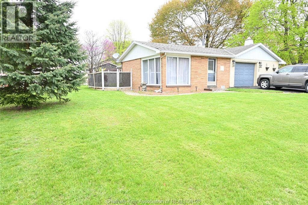 2 Freda STREET - 37