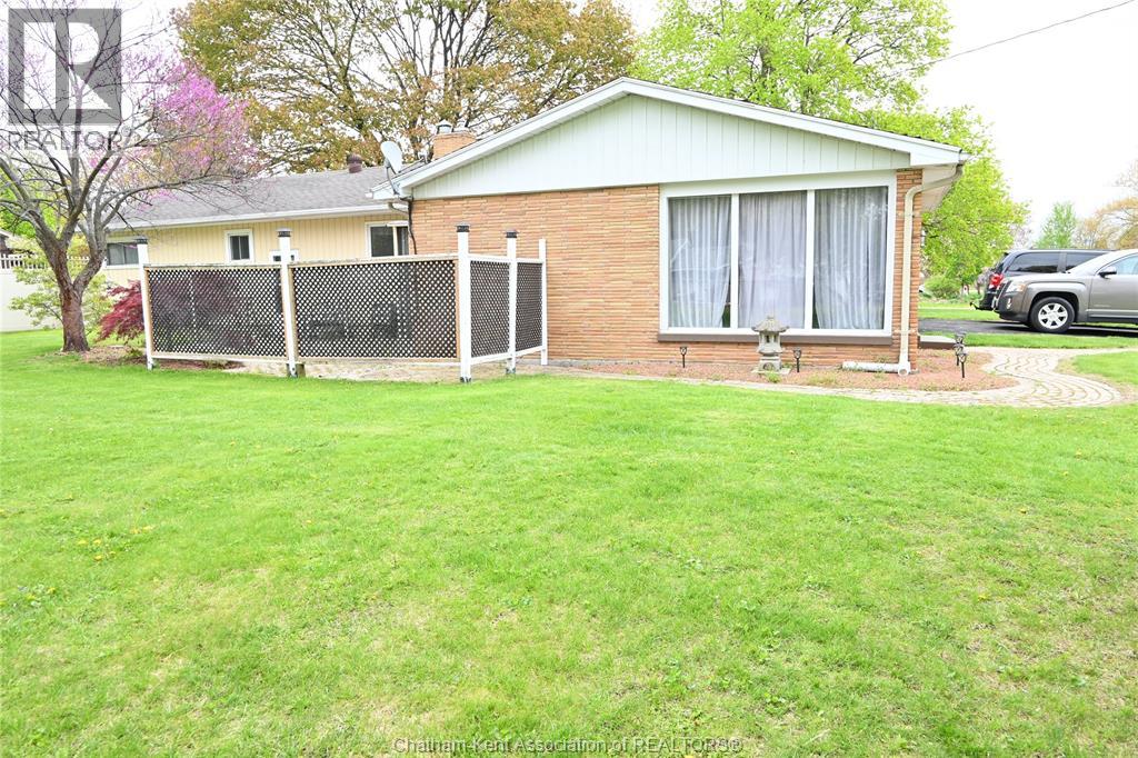 2 Freda STREET - 36