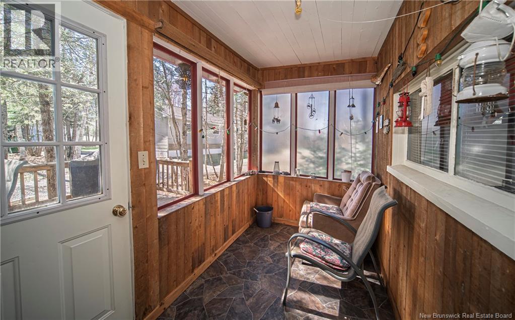 9 Curtis Lane - 6