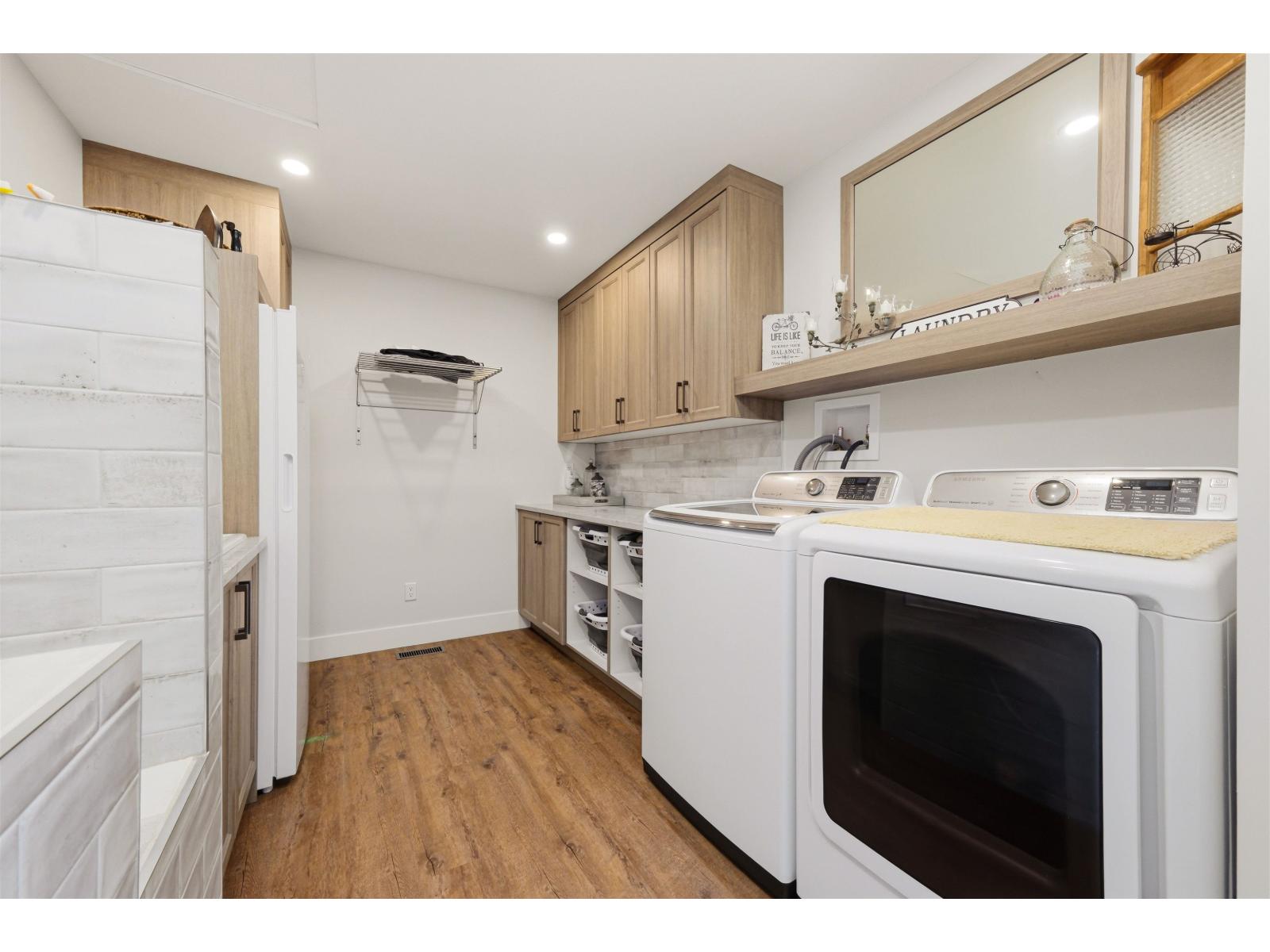 3 Bed, 4 Bath House for Sale in Langley – 23541 24 AVENUE, Langley - Image 22
