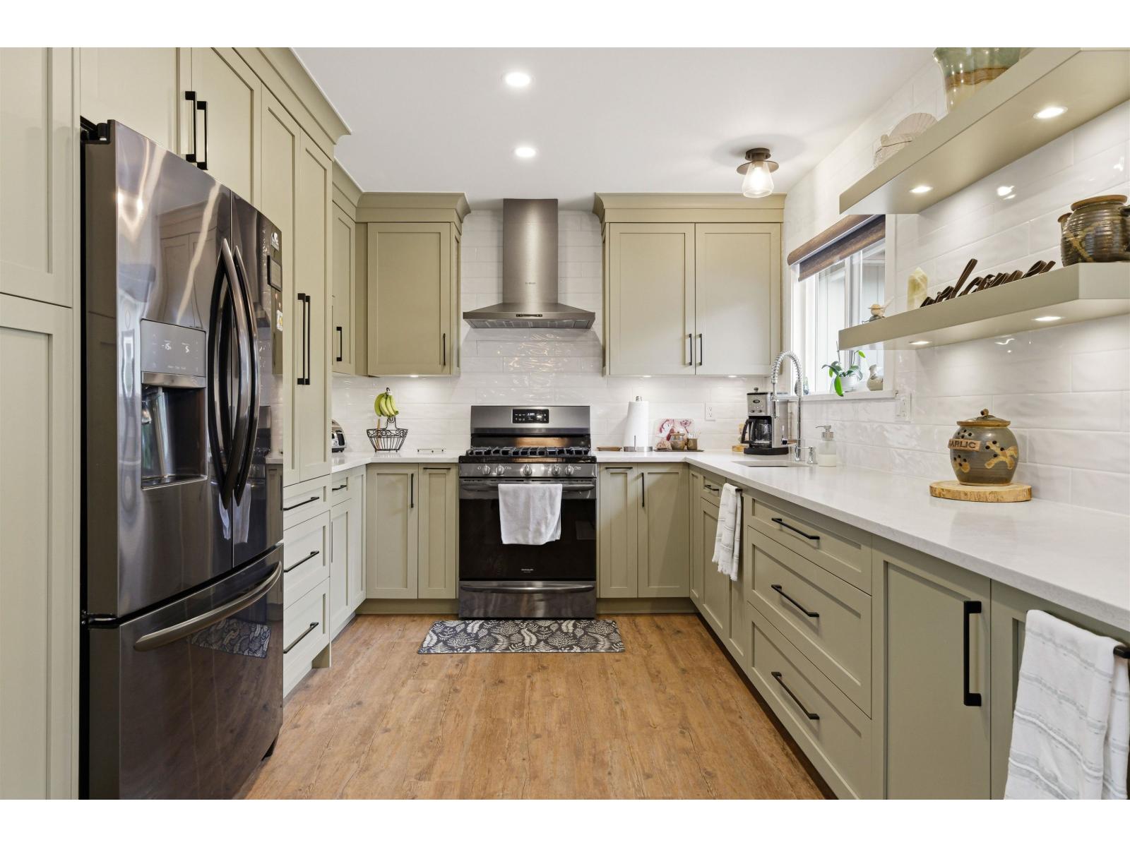 3 Bed, 4 Bath House for Sale in Langley – 23541 24 AVENUE, Langley - Image 11