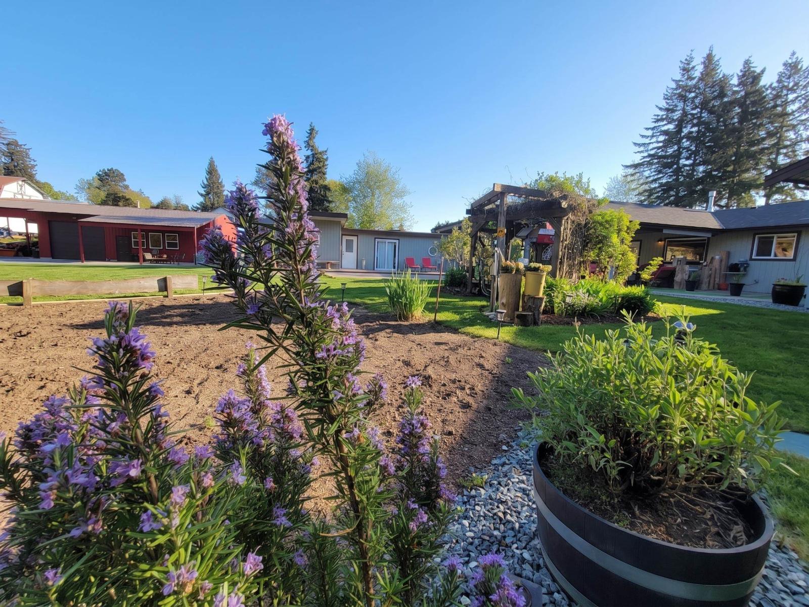 3 Bed, 4 Bath House for Sale in Langley – 23541 24 AVENUE, Langley - Image 34