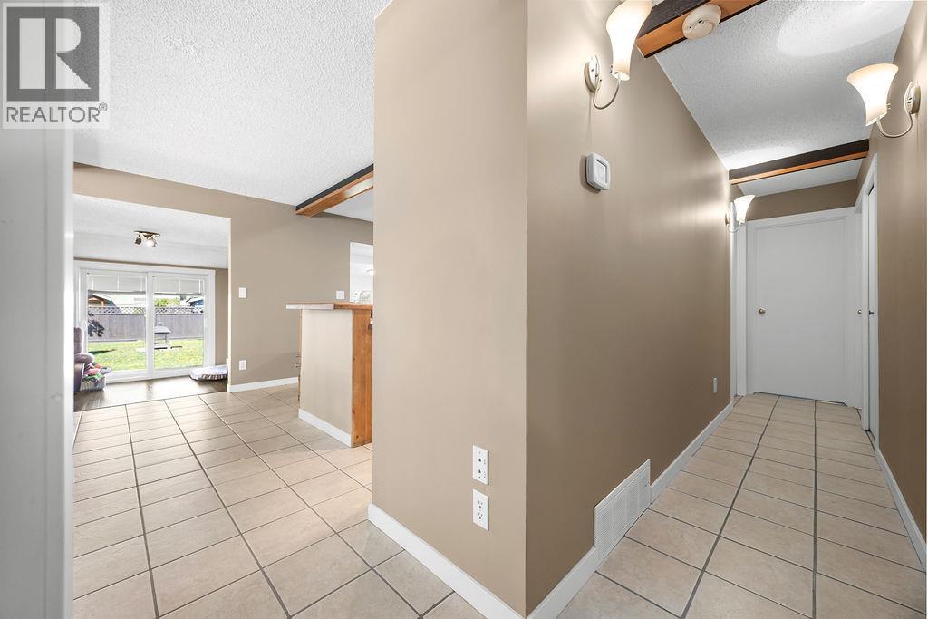 2340 Wilson Avenue - 18
