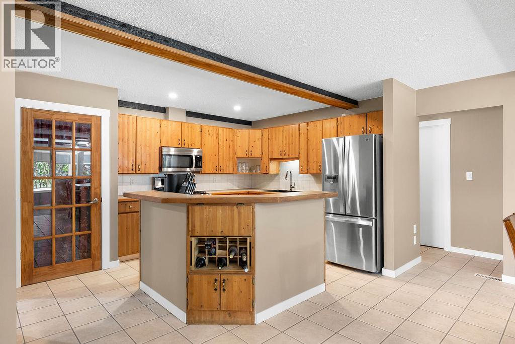 2340 Wilson Avenue - 6
