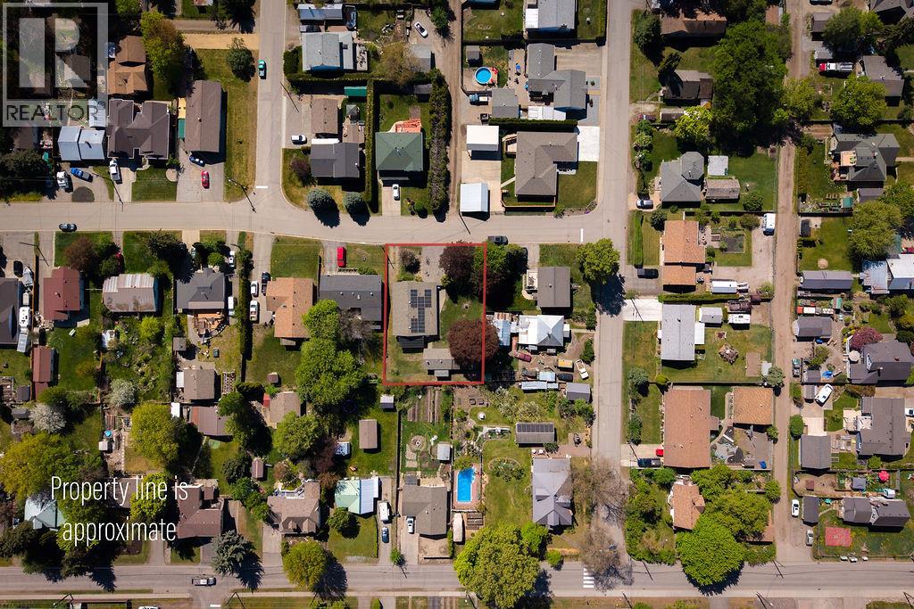 2340 Wilson Avenue - 52