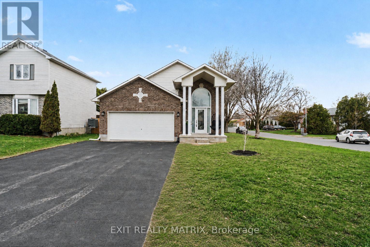 403 CENTENAIRE STREET - 2
