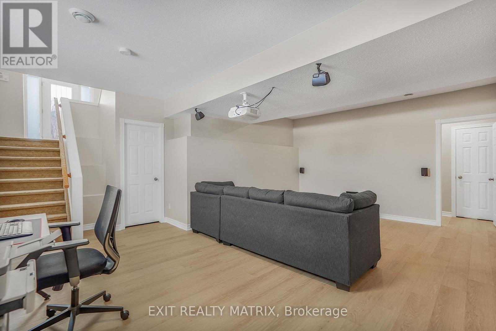 403 CENTENAIRE STREET - 21