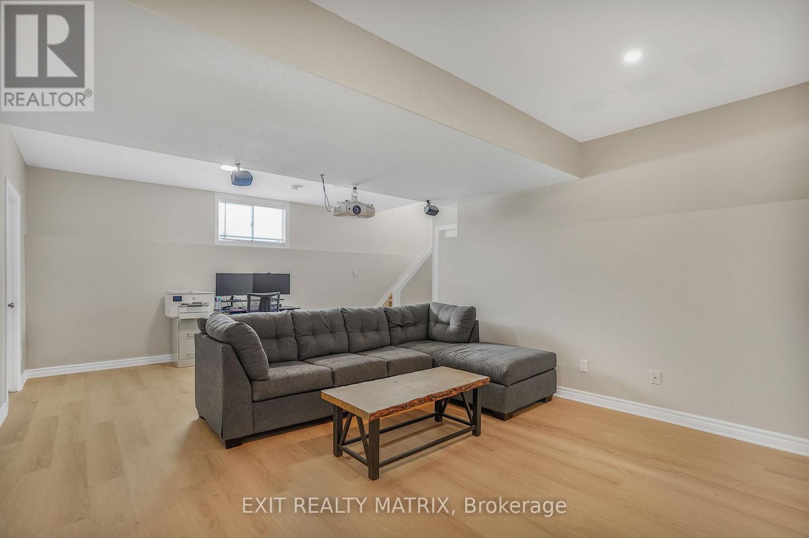 403 CENTENAIRE STREET - 22